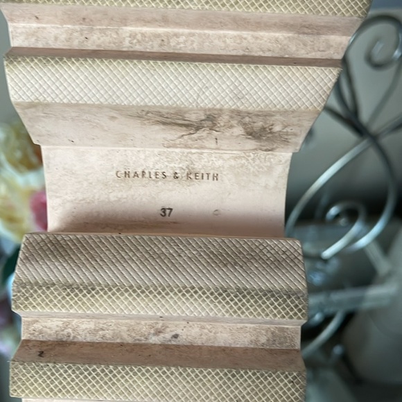 CHARLES & KEITH Leather Black Boots - Picture 7 of 11